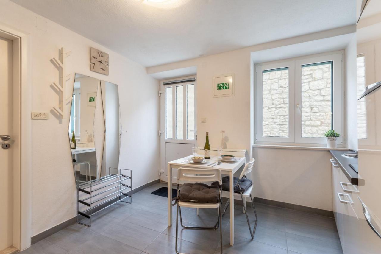 Apartments Sonja Пучища Екстер'єр фото
