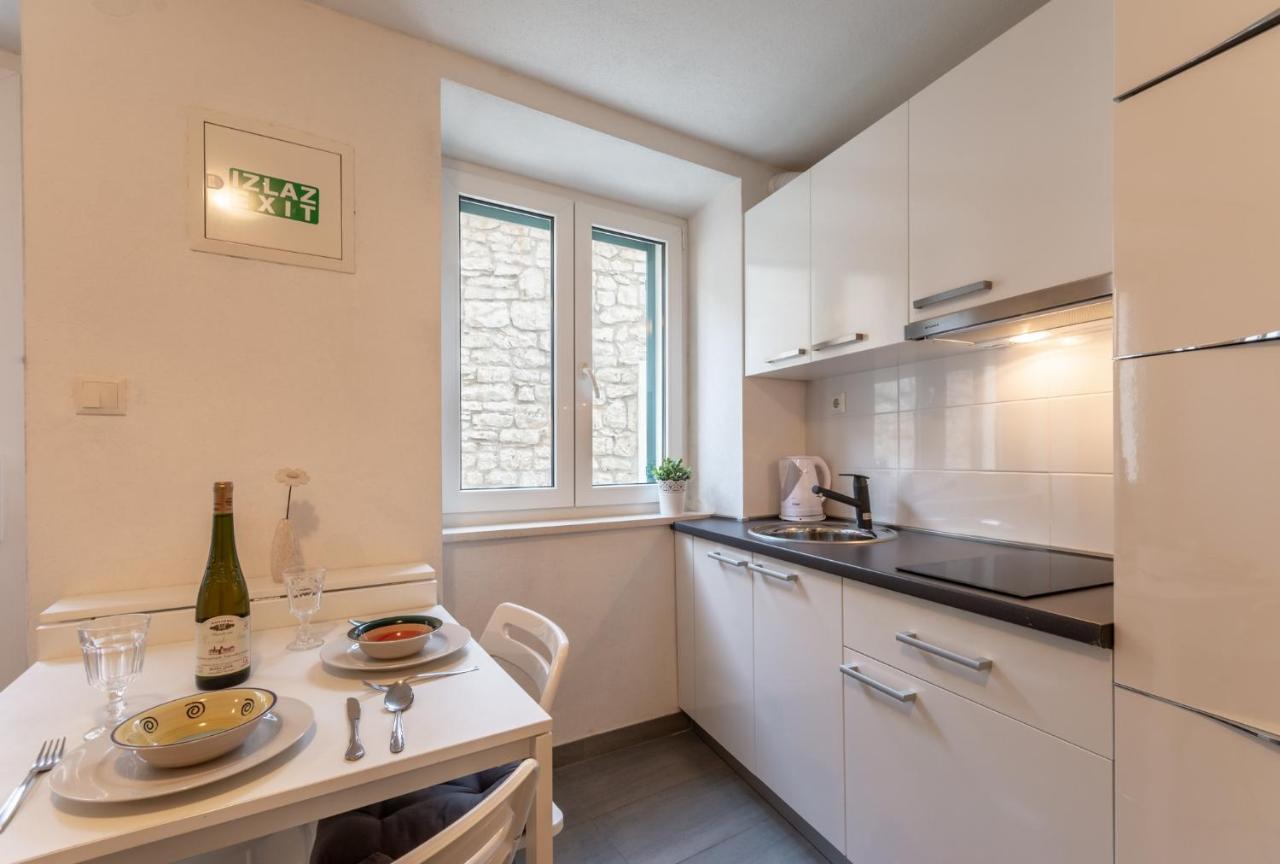 Apartments Sonja Пучища Екстер'єр фото